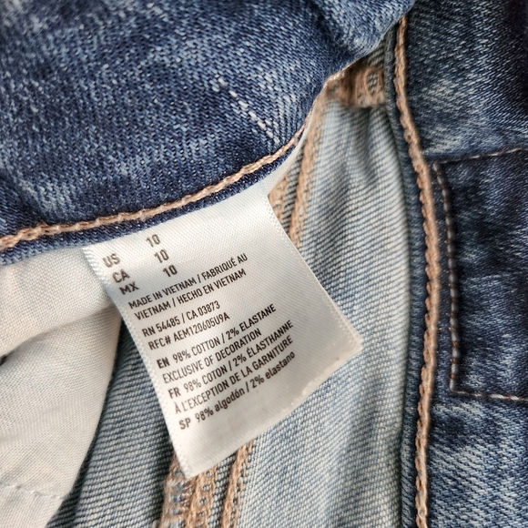 AMERICAN EAGLE AEO CURVY HI-RISE JEAN DENIM SHORTS SUPER STRETCH 10 DISTRESSED - Picture 5 of 8